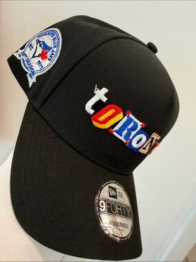 ✨Host pick✨New Era Black Toronto Blue Jays Embroidered Logo Cap